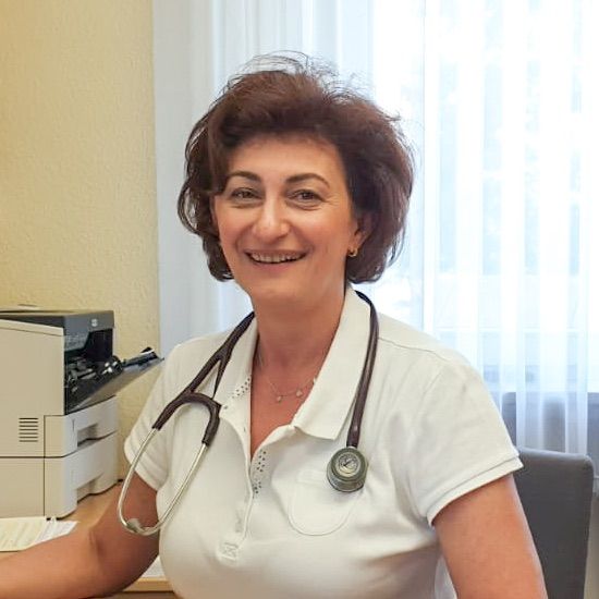 Doctor-medic Simona Stefan